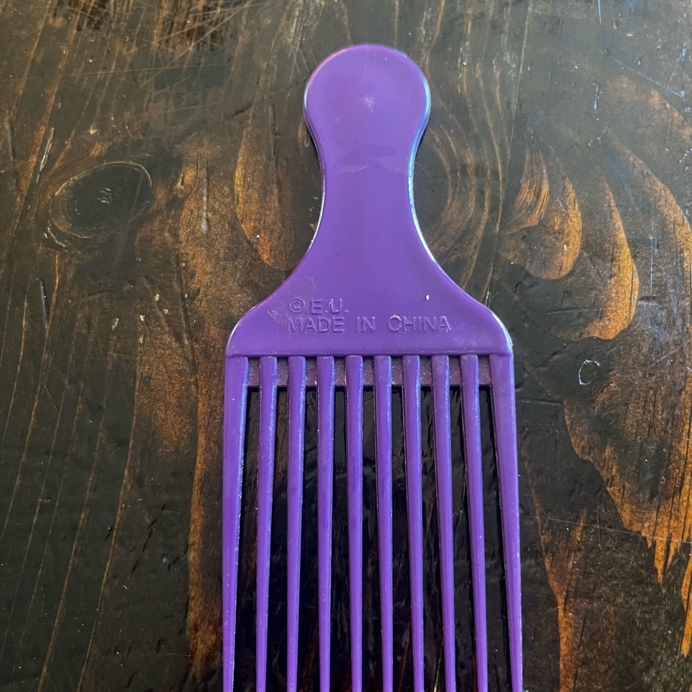 Purple Hair Pick Comb vintage